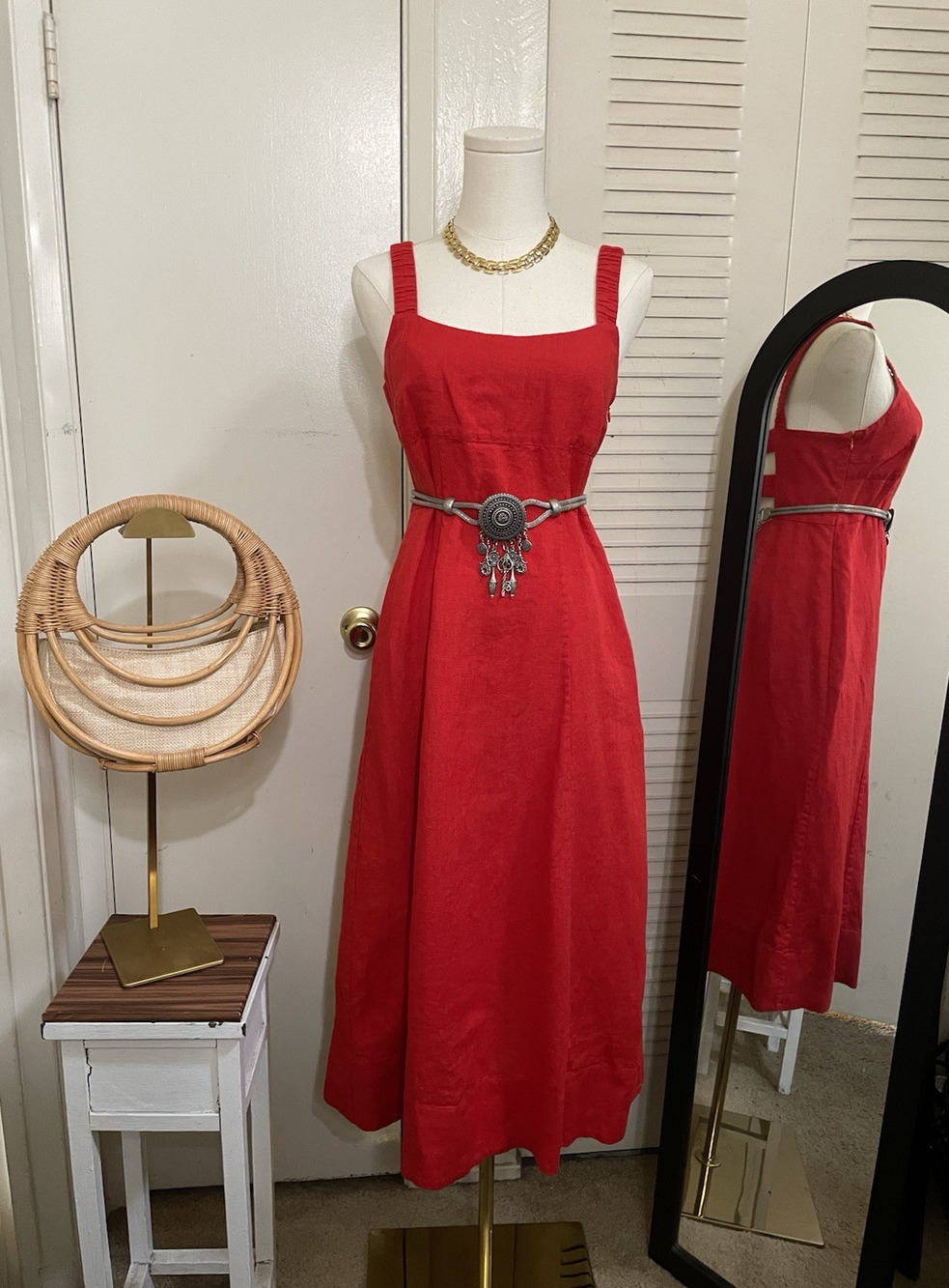 Red Sleeveless Midi Dress Size 4 With Pockets, Cut-out Back-preowned
